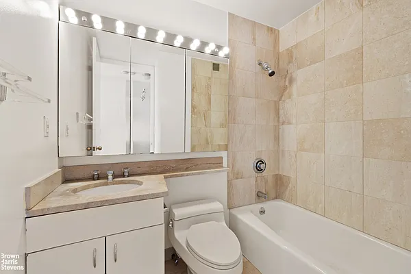 Rented by Brown Harris Stevens | media 7