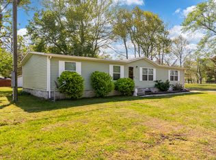 104 S Wells St, Du Quoin, IL 62832