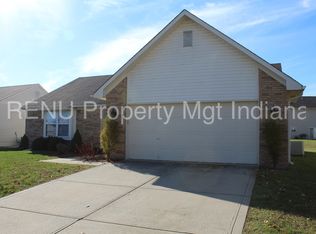 9765 Lomax Dr, Avon, IN 46123