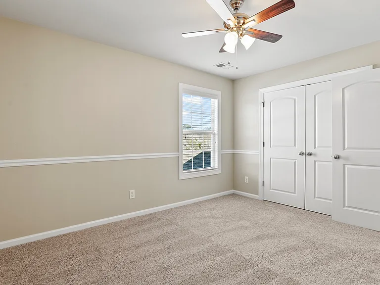 5 Cross Gate Ct — Photo 35