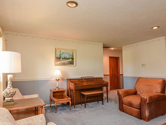 Family Room - Main Level