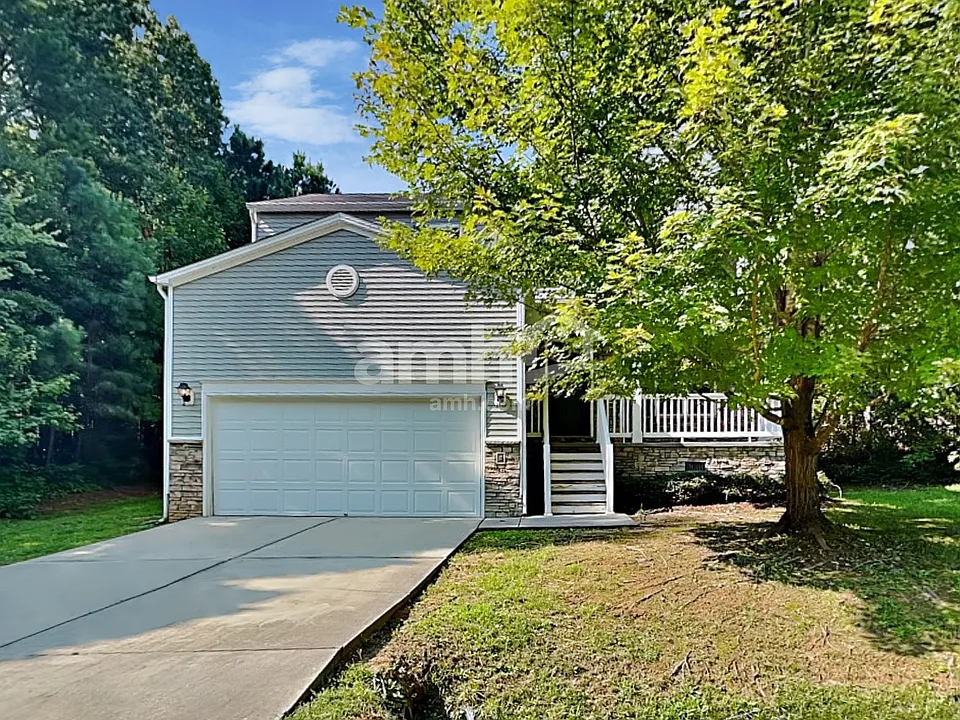 111 Chadford Pl