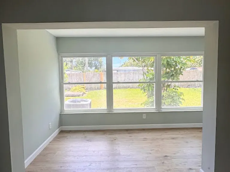 8356 Candlewood Rd — Photo 4