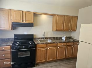 3002 Halsted Rd #4, Rockford, IL 61101