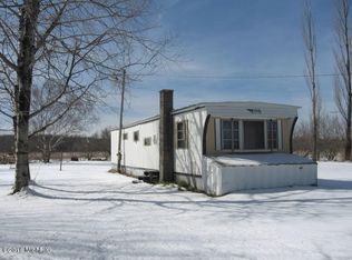 6523 N Stiles Rd, Ludington, MI 49431