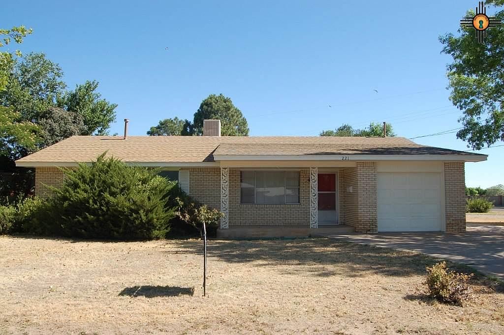 221 E University Dr Portales Nm 88130 Mls 20192603 Zillow