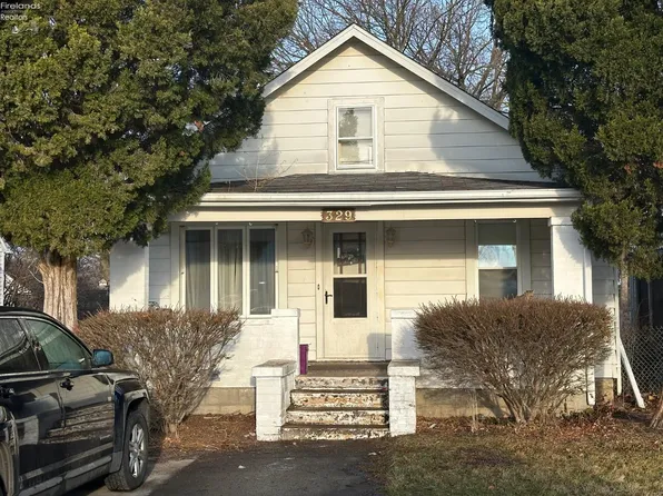329 Oakland Ave #329-1/2, Sandusky, OH 44870