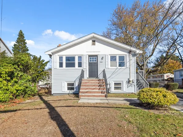 400 Winter St, Brockton, MA 02302