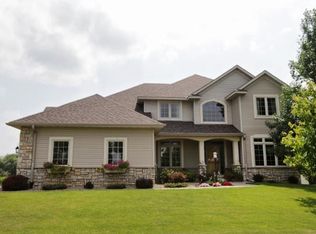20775 Hartford Way, Lakeville, MN 55044