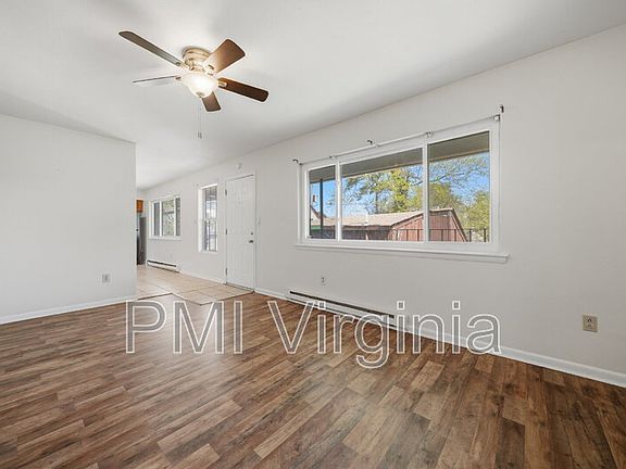 4th image of 9563 15th Bay St APT 4