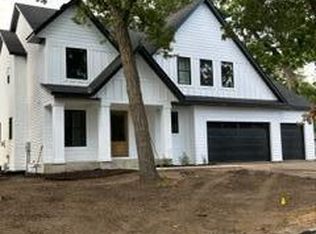 18806 S Ln, Minnetonka, MN 55345