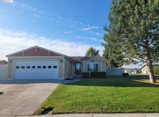 101 Pheasant Ct, Boardman, OR 97818