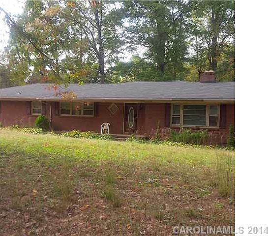 2nd image of 2200 Mary Ann Dr