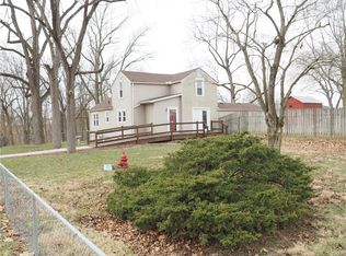 407 Chestnut St, Laura, OH