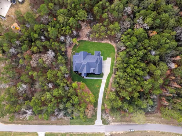 7409 High Meadow Ridge Drive, Montgomery, TX 77316