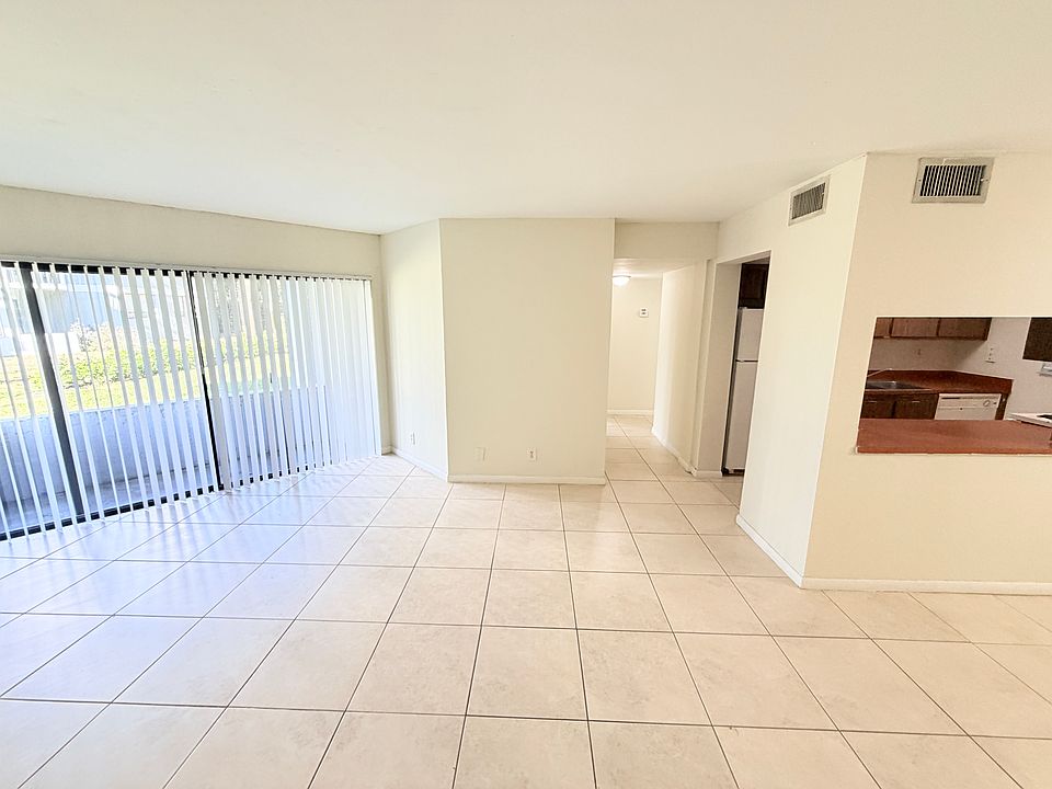 1st image of 1820 N Congress Ave APT 103