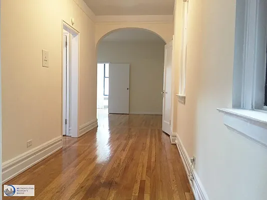 Rented by Metropolitan Property Group | media 31
