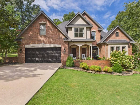 213 Cypress Cir, Mountain Home, AR 72653