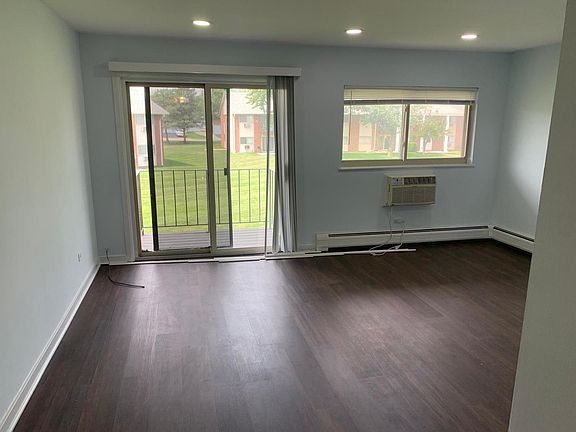 2nd image of 670 Marylin Ave #207