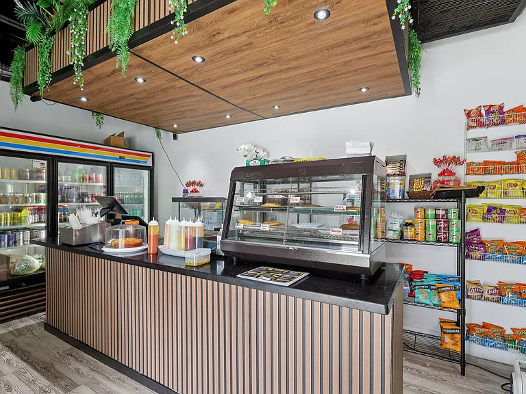 Design Place Miami — Photo 11