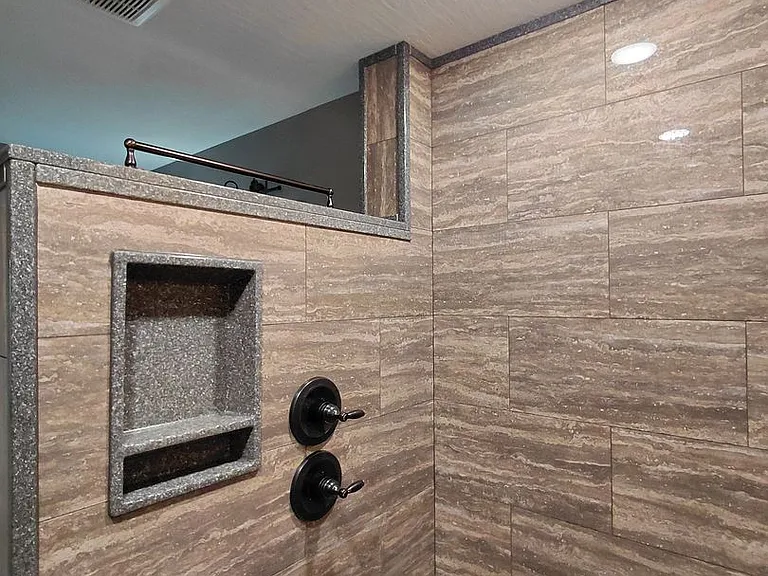 20955 Halifax Dr — Photo 13