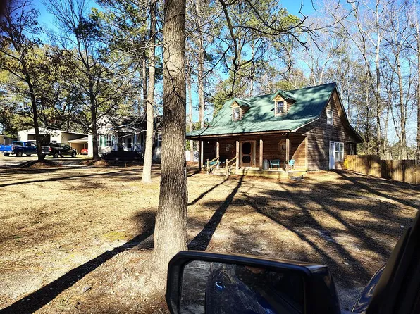 1381 Powell Trce, Abbeville, AL 36310