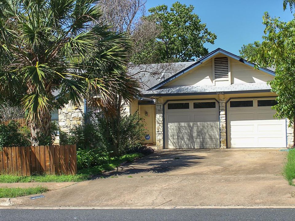 House frontyard