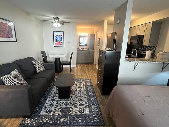 980 Dexter Furnished Apartment - Unit 24