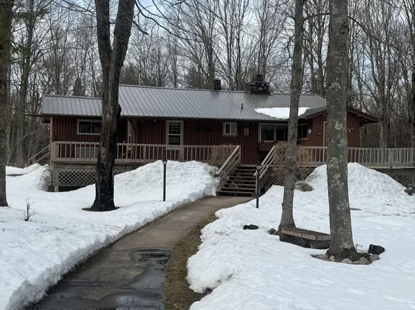 W3338 W Hollister Rd, White Lake, WI 54491