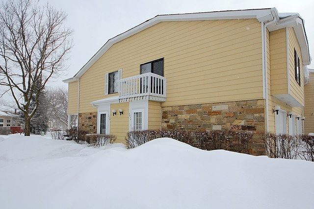 1st image of 1011 Hayes Ct #350