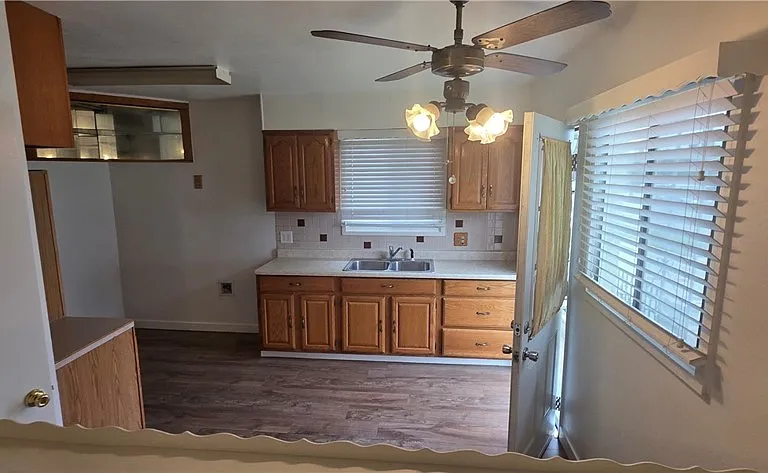 7815 Mango Ave — Photo 6