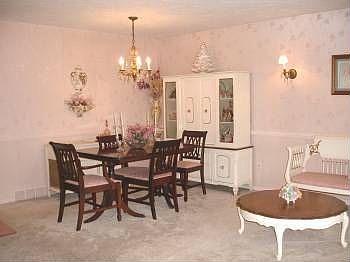 3rd image of 6235 Orchard Hill Blvd