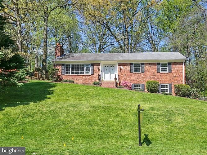 1st image of 1532 Forest Villa Ln