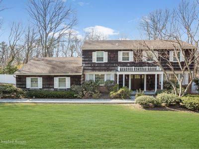 34 Hemingway Dr, Dix Hills, NY, 11746