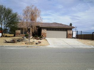 4739 Saddle Horn Rd, Twentynine Palms, CA 92277
