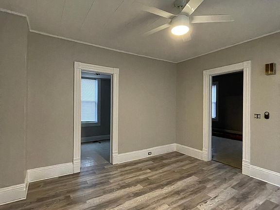 4th image of 1372 E 41st St #1