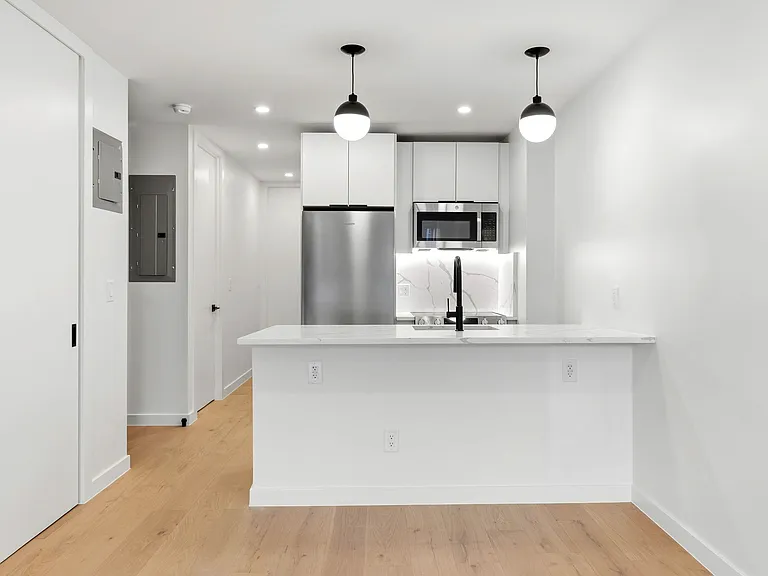 69 Mother Gaston Blvd #2 — Photo 2
