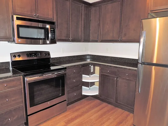613 N 1st Ave #6 — Photo 10