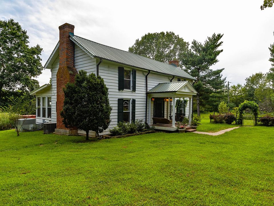 2nd image of 1629 Neptune Rd