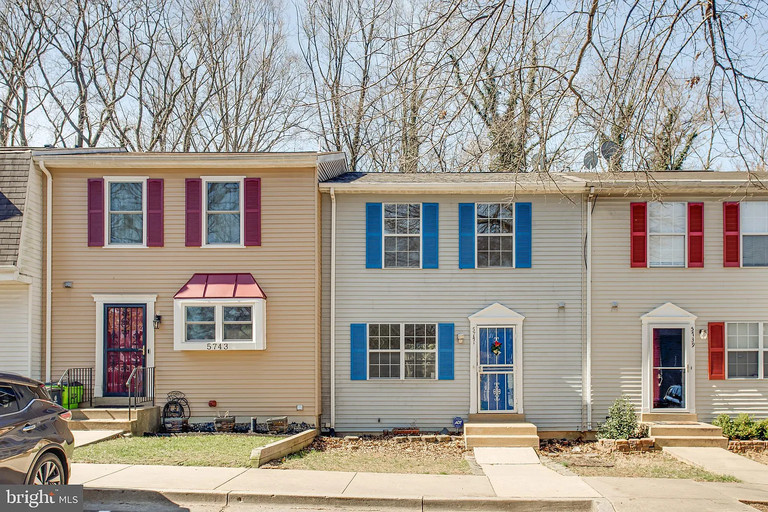 5741 Falkland Pl photo 1