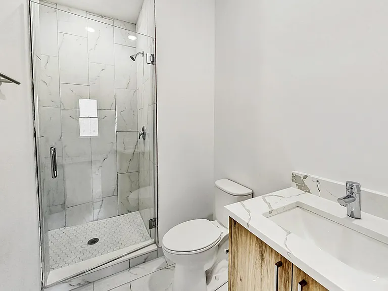 6135 S Kimbark Ave #203 — Photo 15