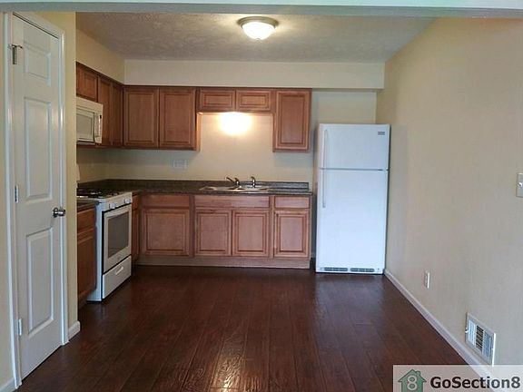 5th image of 1707 School St APT 4