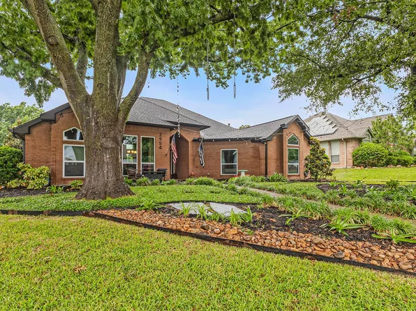 2954 Oak Dr, Rockwall, TX 75032