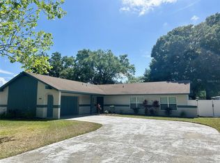 612 Hillpine Way, Brandon, FL 33510