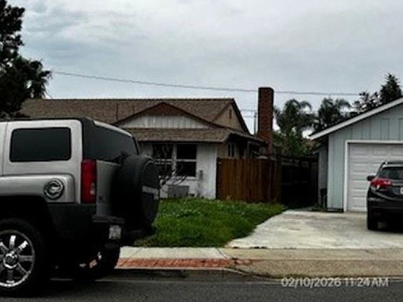3rd image of 309 N Olympia Pl