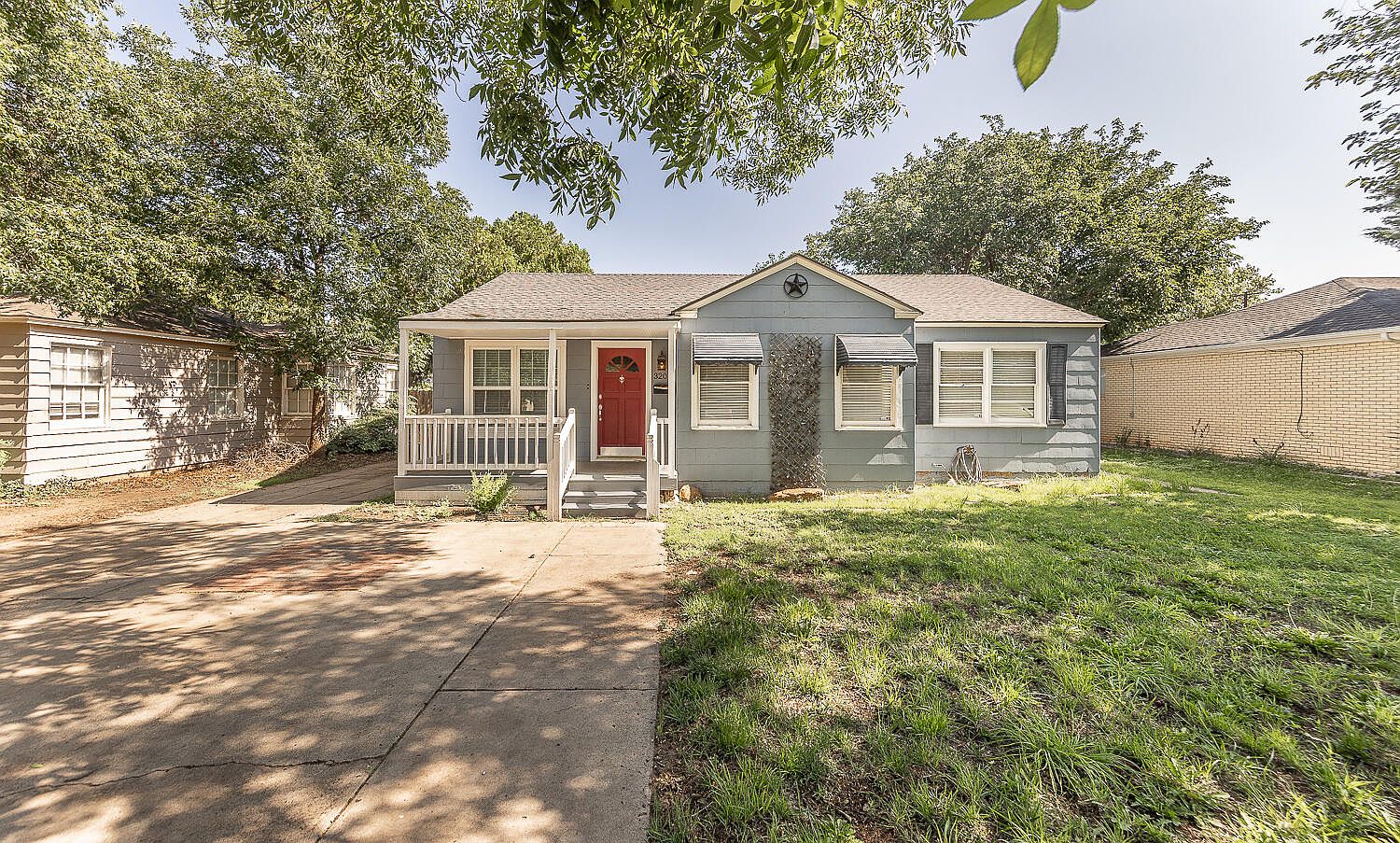 GQ2990◇NEIGHBORHOOD : 初期archive 3204 3204 26th St, Lubbock, TX 79410 | MLS #202557992 | Zillow