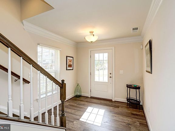 4th image of 8550 Fortrose Dr