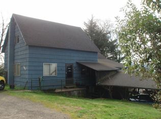 365 3rd Pl, Kalama, WA 98625