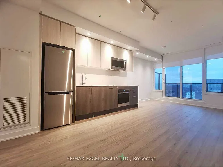 1928 Lake Shore Blvd W #3301 — Photo 1