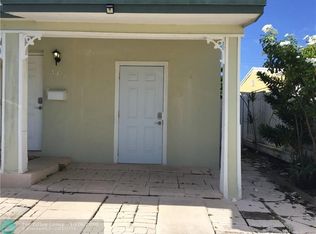 340 NE 56th St, Oakland Park, FL 33334